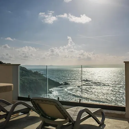 Villa Pantheon With Private Pool & Jacuzzi