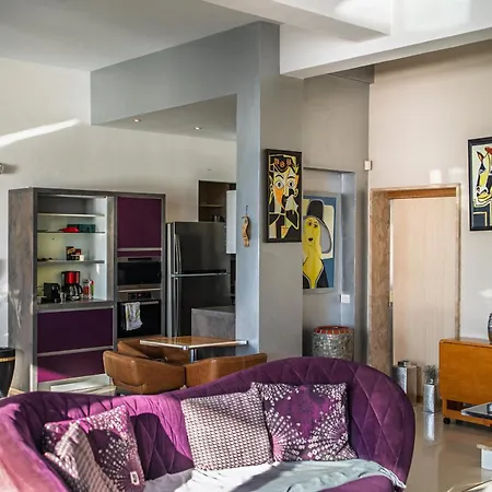 Villa Pantheon With Private Pool & Jacuzzi Pomos