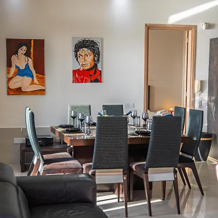 Pantheon With Private Pool & Jacuzzi * Pomos