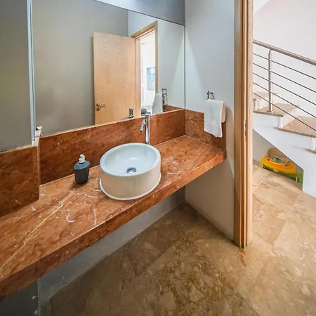 Villa Pantheon With Private Pool & Jacuzzi