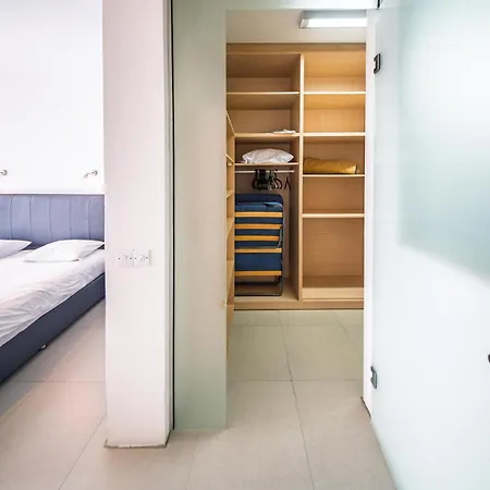 Pantheon With Private Pool & Jacuzzi * Pomos