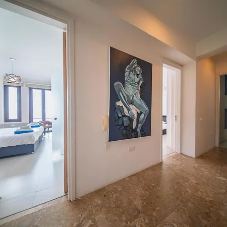 Villa Pantheon With Private Pool & Jacuzzi *