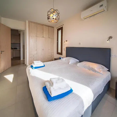 Pantheon With Private Pool & Jacuzzi *