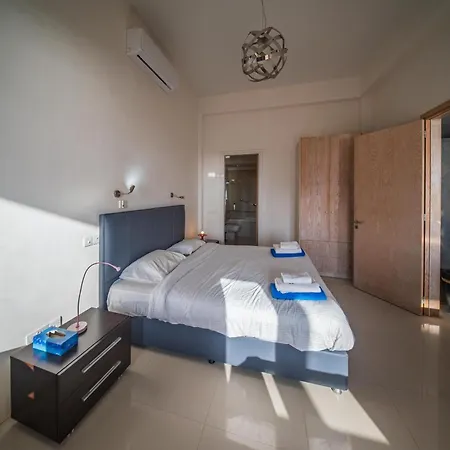 Pantheon With Private Pool & Jacuzzi Villa